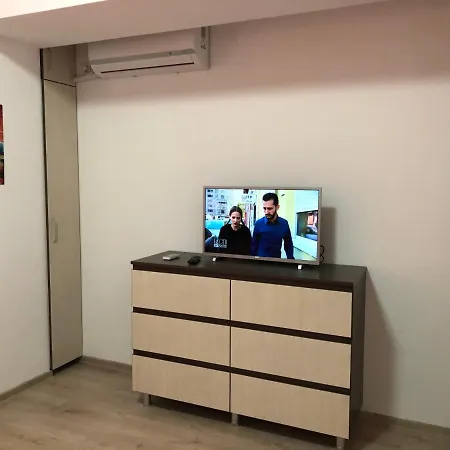 شقة Criss كونستانتا